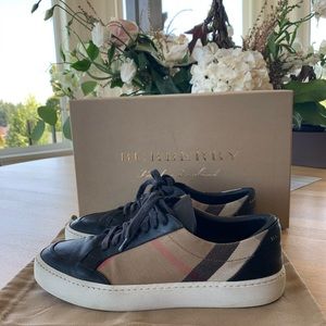 Burberry Check Sneaker